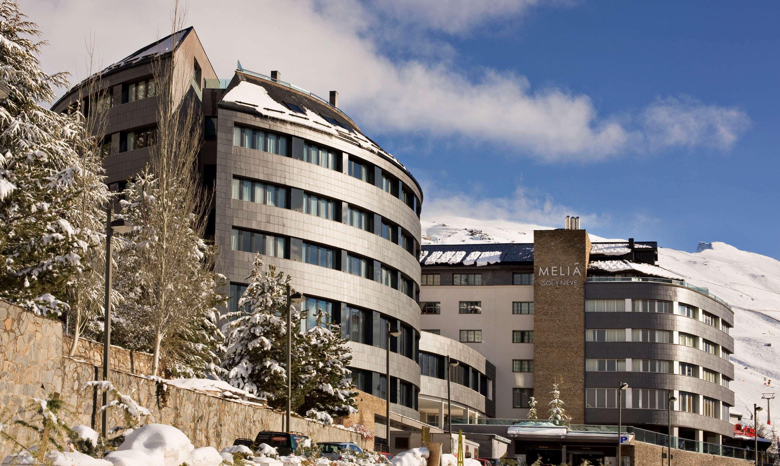 Hotel Melia Sol Y Nieve Sierra Nevada Exterior foto
