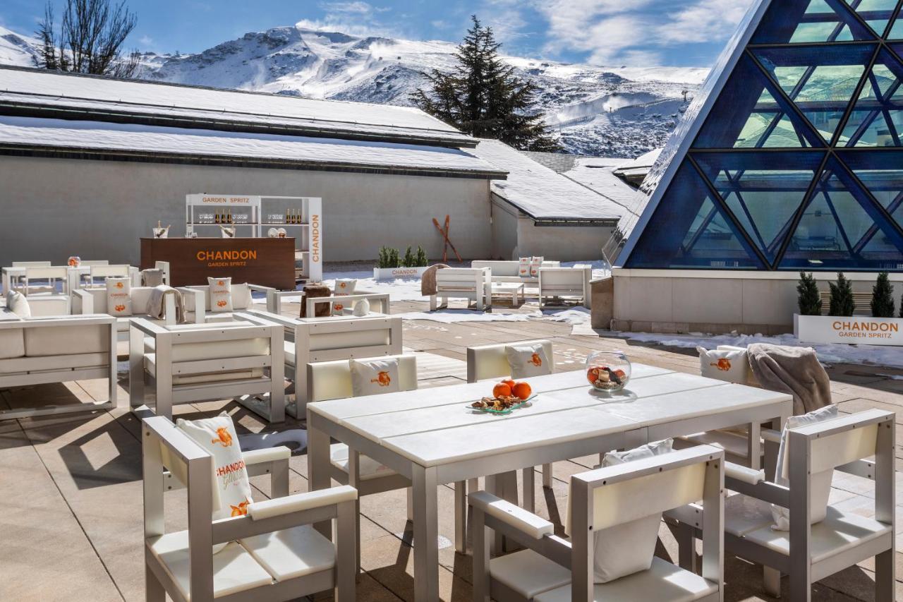 Hotel Melia Sol Y Nieve Sierra Nevada Exterior foto